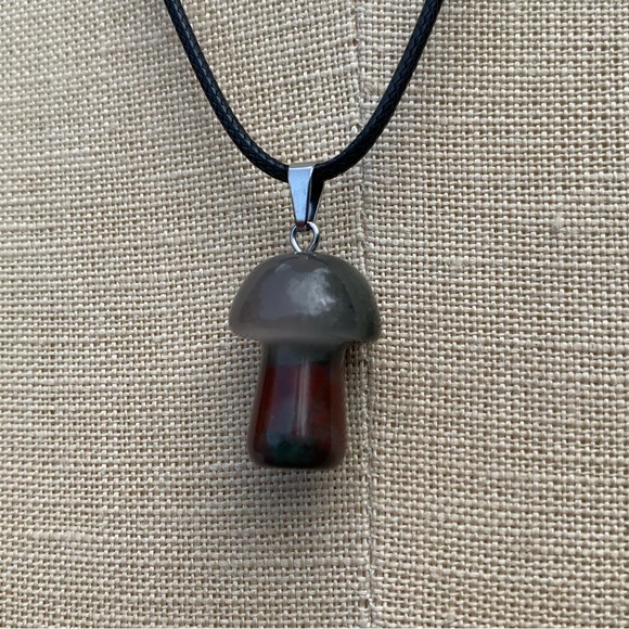 Handmade Genuine Stone Mushroom Amulet Necklace - Picture 7 of 14